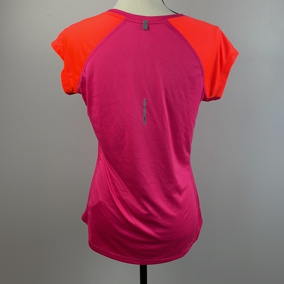 Nike Miler Running Dri-Fit Shirt Women Medium Short Sleeve Pink/Orange - Picture 8 of 13